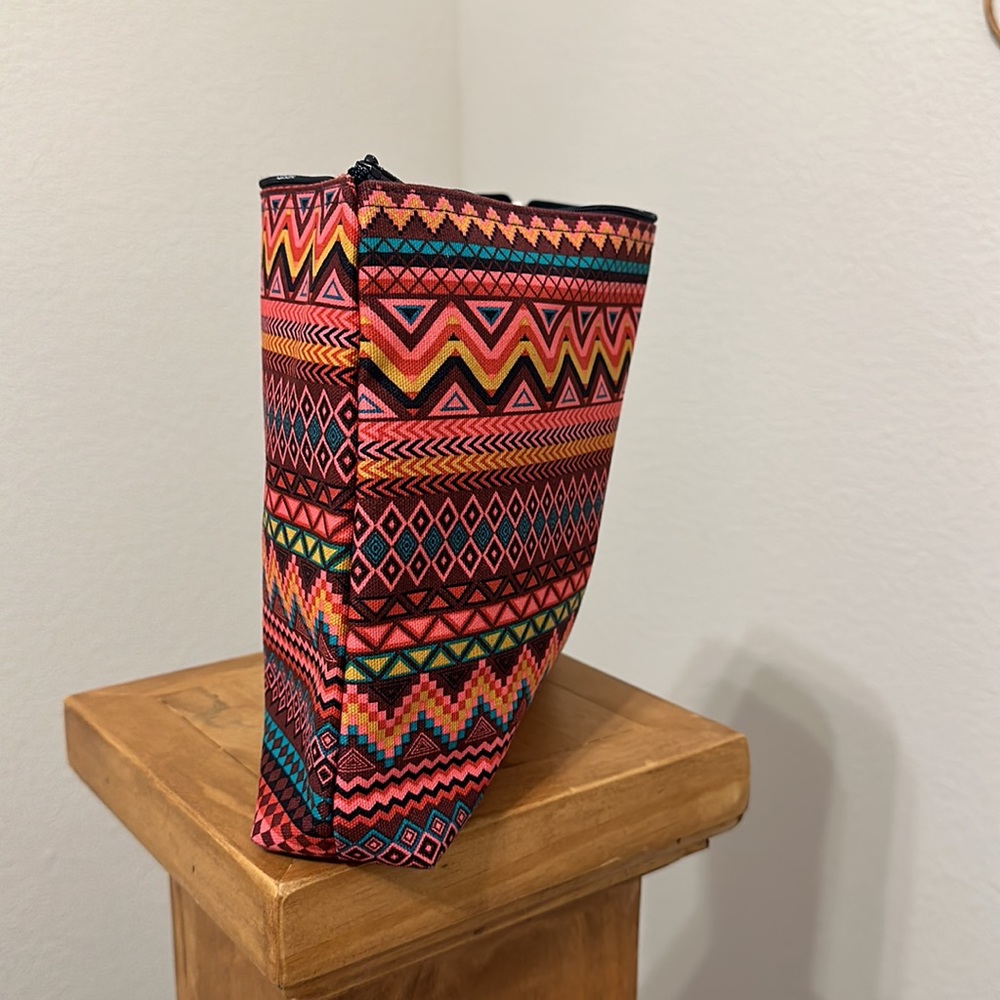 Thirty-One Zipper Pouch - Picture 6 of 7